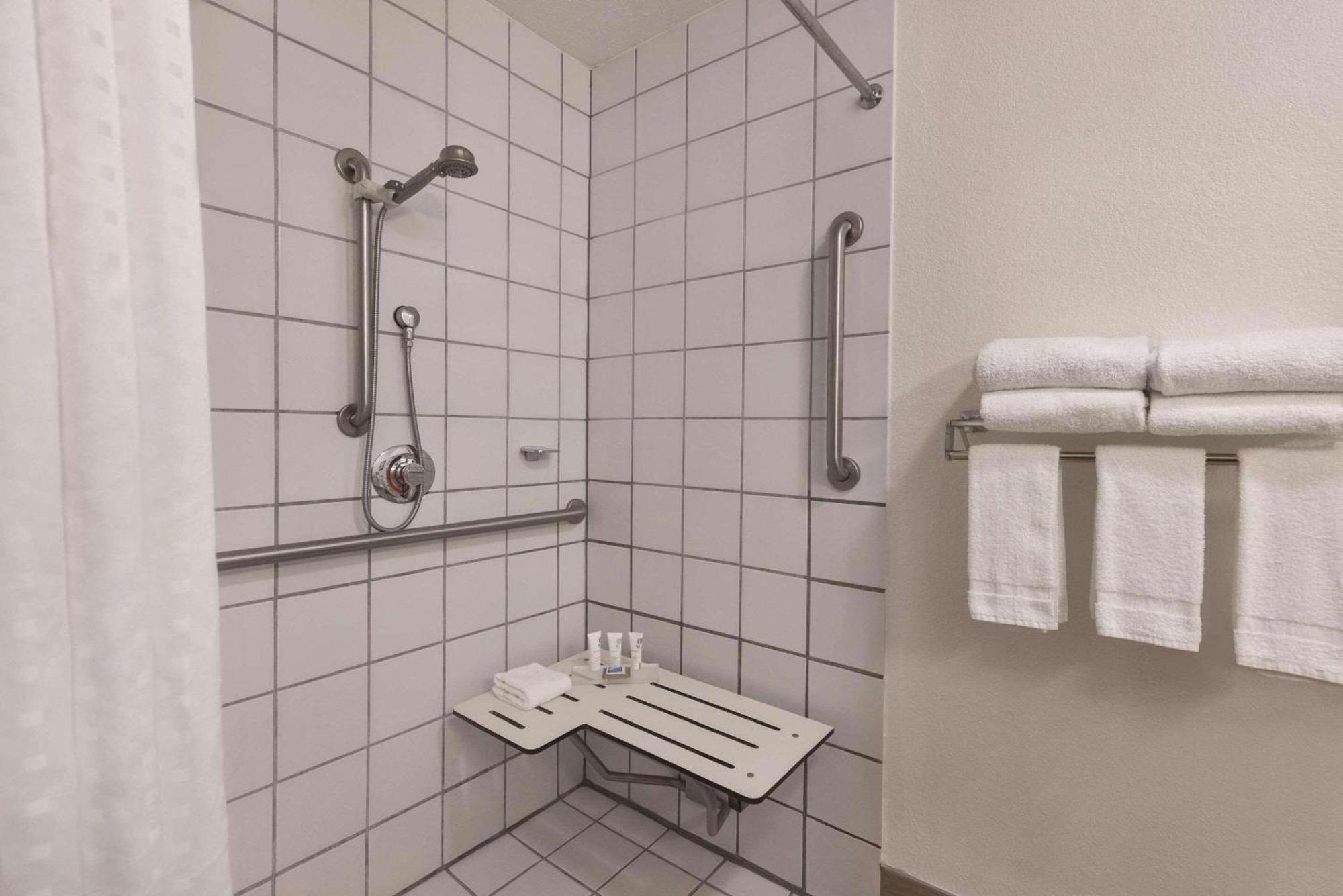 Country Inn & Suites By Radisson, Abingdon, Va מראה חיצוני תמונה
