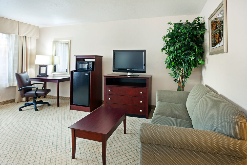 Country Inn & Suites By Radisson, Abingdon, Va מראה חיצוני תמונה